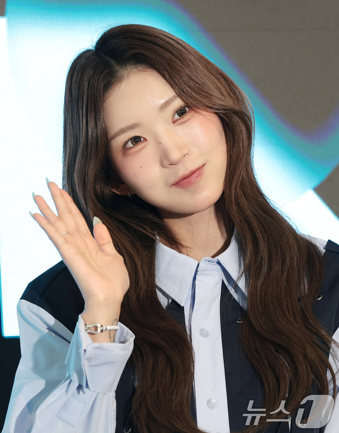 (서울=뉴스1) 권현진 기자 = 인플루언서 최준희가 26일 서울 중구 동대문디자인플라자(DDP)에서 열린 ‘패션코드(Fashion KODE) 2026 F/W‘ 페노메논시퍼 패션쇼에 …