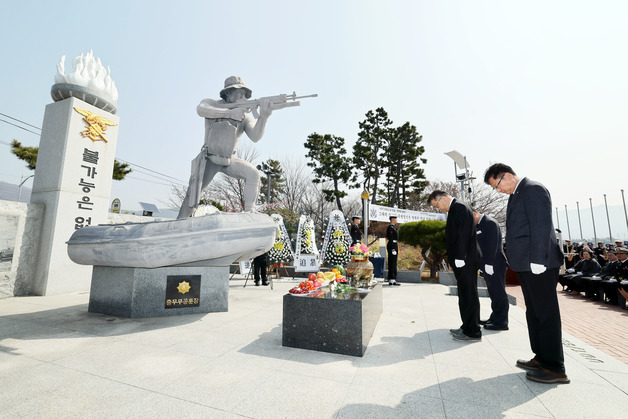 천안함 16주기…창원시, 故한주호 준위 추모식 거행