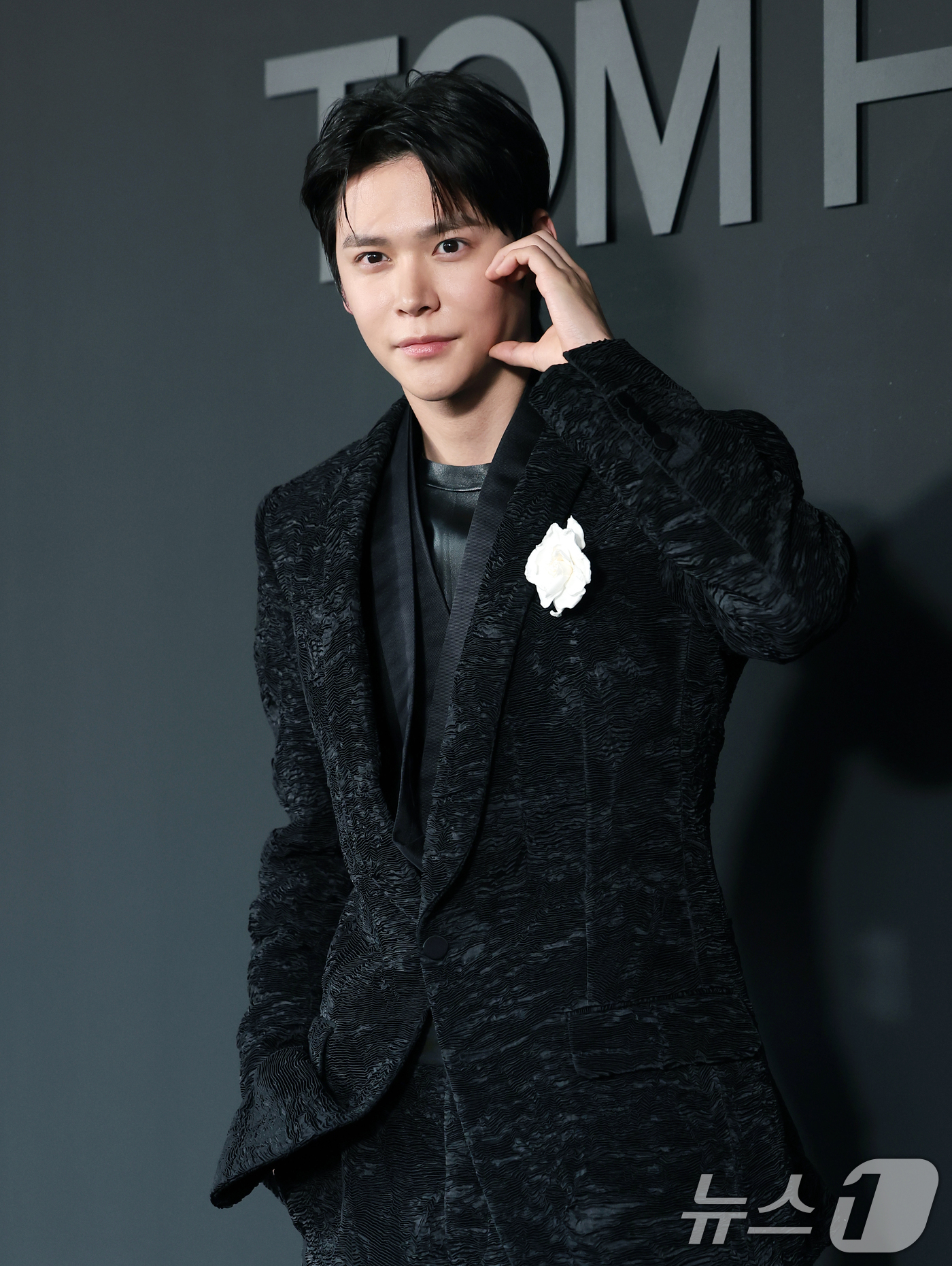 (서울=뉴스1) 권현진 기자 = 라이즈 은찬이 26일 서울 종로구 푸투라 서울에서 열린 톰 포드 뷰티 '블랙 오키드 리저브 코리아 행사'에 참석하고 있다. 2026.3.26/뉴스1 …