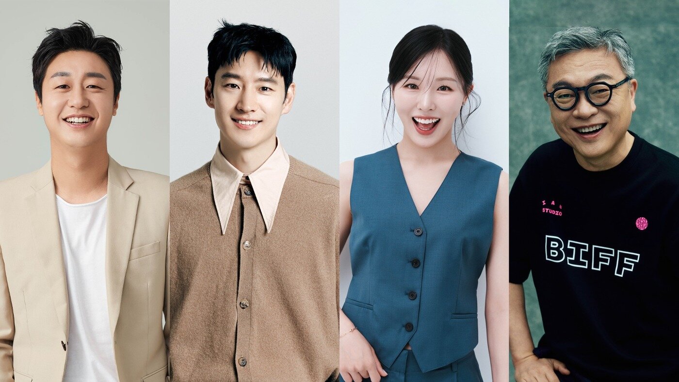 본문 이미지 - KIA 홈 개막 3연전 시구자로 나서는 배우 배유람, 이제훈, 전 쇼트트랙 국가대표 김아랑, 배우 김의성. (왼쪽부터) (KIA 제공)