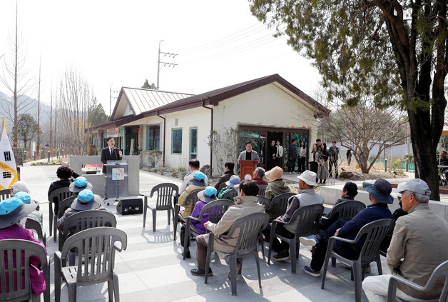 "폐역이 문화공간으로"…하동 횡천역 철도문화공원 개장
