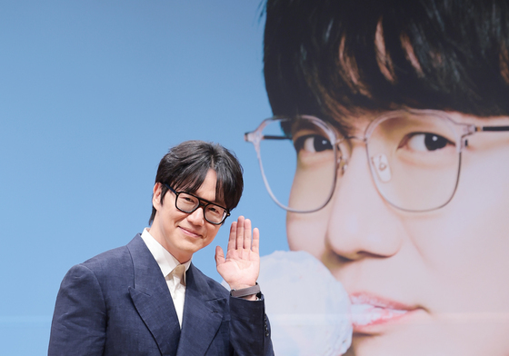 '고막남친'으로 돌아온 성시경