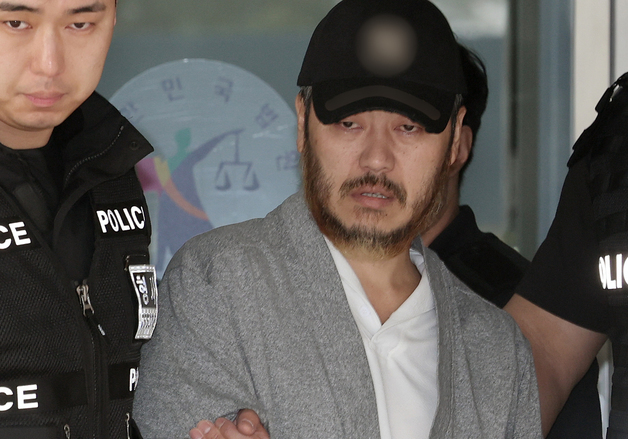 '필리핀 마약 총책' 박왕열…첫 재판서 '밀수 혐의' 부인