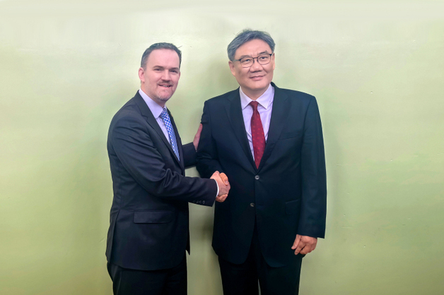 트럼프 방중 앞두고 미중 경제 고위급 회동…中 "美 301조 우려"