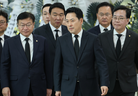 안전공업 합동분향소 조문하는 국민의힘