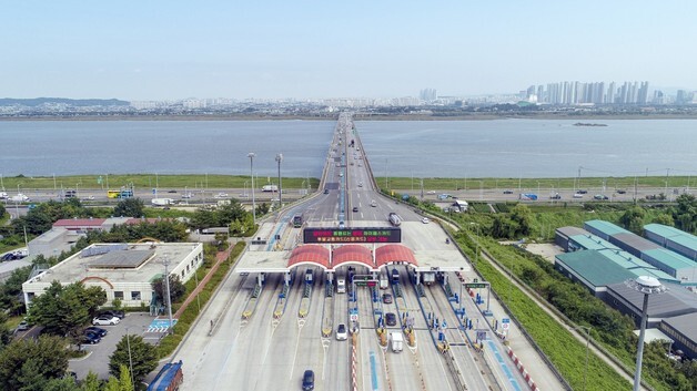 "김포시민 4월부터 평일 출퇴근 때 일산대교 무료 이용"