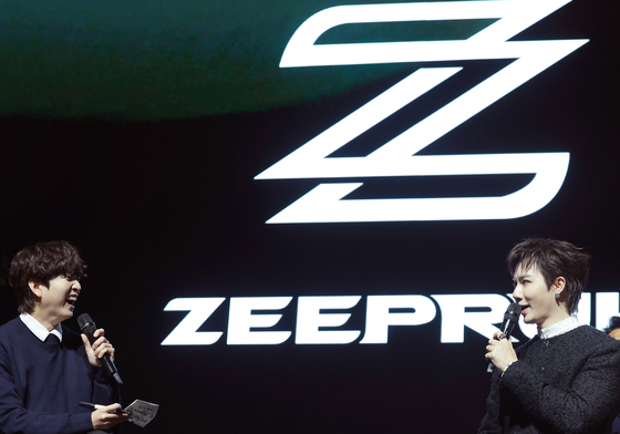 지 프룩 내한 기자간담회 진행하는 유재필