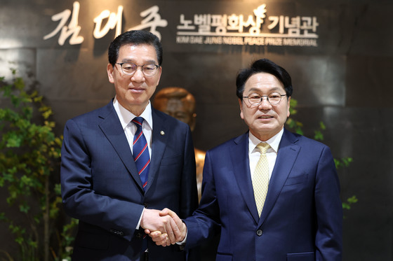 신정훈·강기정 후보, 전남광주통합특별시장 단일화