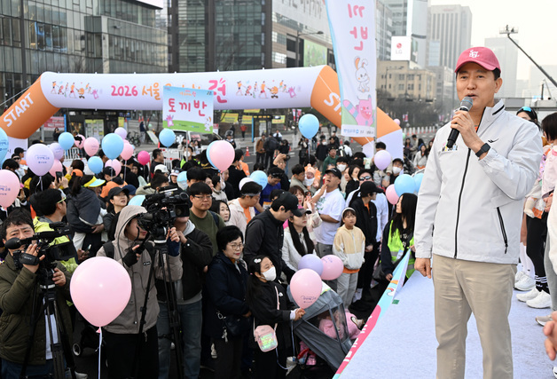 [동정] 오세훈 시장, '2026 유아차 런' 참석