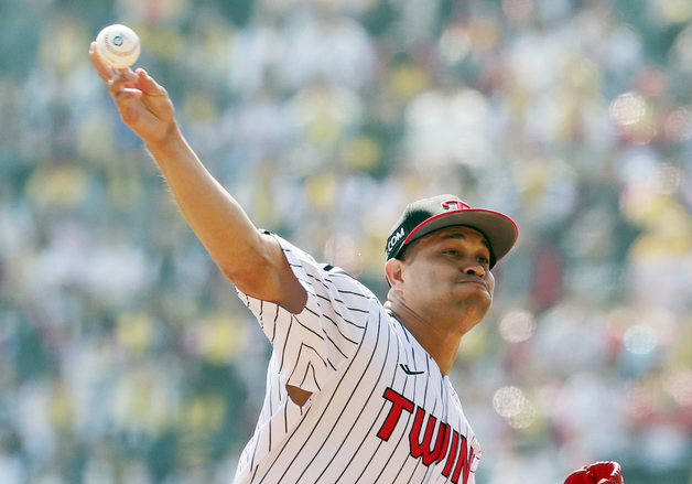 한숨 돌린 LG, 치리노스 MRI 검진 결과 "이상 없음"