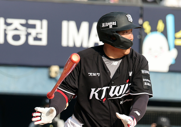 김현수, 한 점 더 도망가자