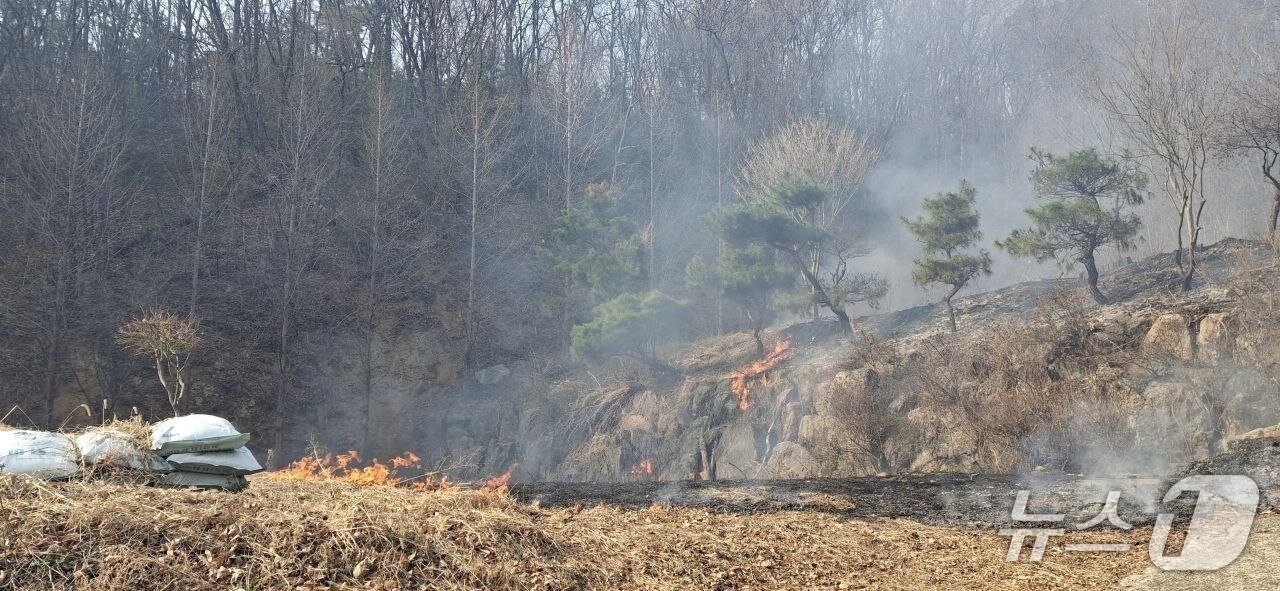 본문 이미지 - 화재 현장. (경기도소방재난본부 제공. 재판매 및 DB 금지) 2026.3.28/뉴스1