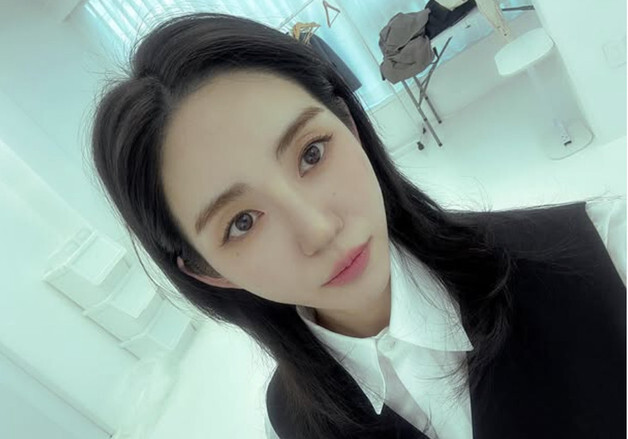 권민아, 슈링크 화상 사고 딛고 피부과 상담 실장 재취업 "쉴 때 아냐"