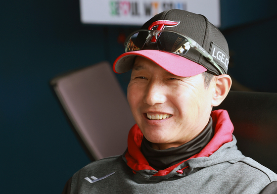 염경엽 LG 감독 "치리노스 다쳤으면 치명타인데…로테이션 정상 소화"