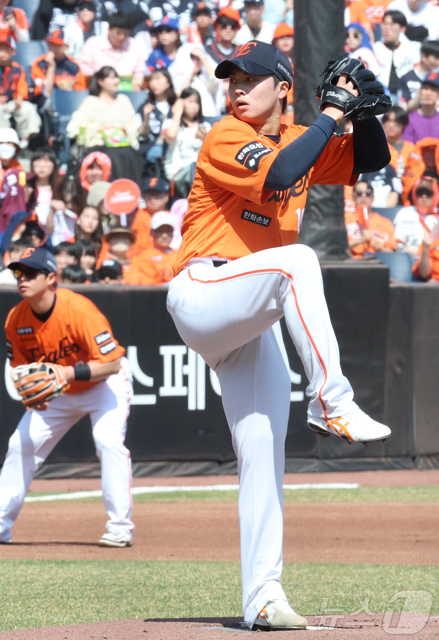 본문 이미지 - 29일 대전 한화생명볼파크에서 열린 2026 신한 SOL KBO리그 키움 히어로즈와 한화 이글스의 경기에서 한화 왕옌청이 선발 투구하고 있다 2026.3.29 ⓒ 뉴스1 김기남 기자