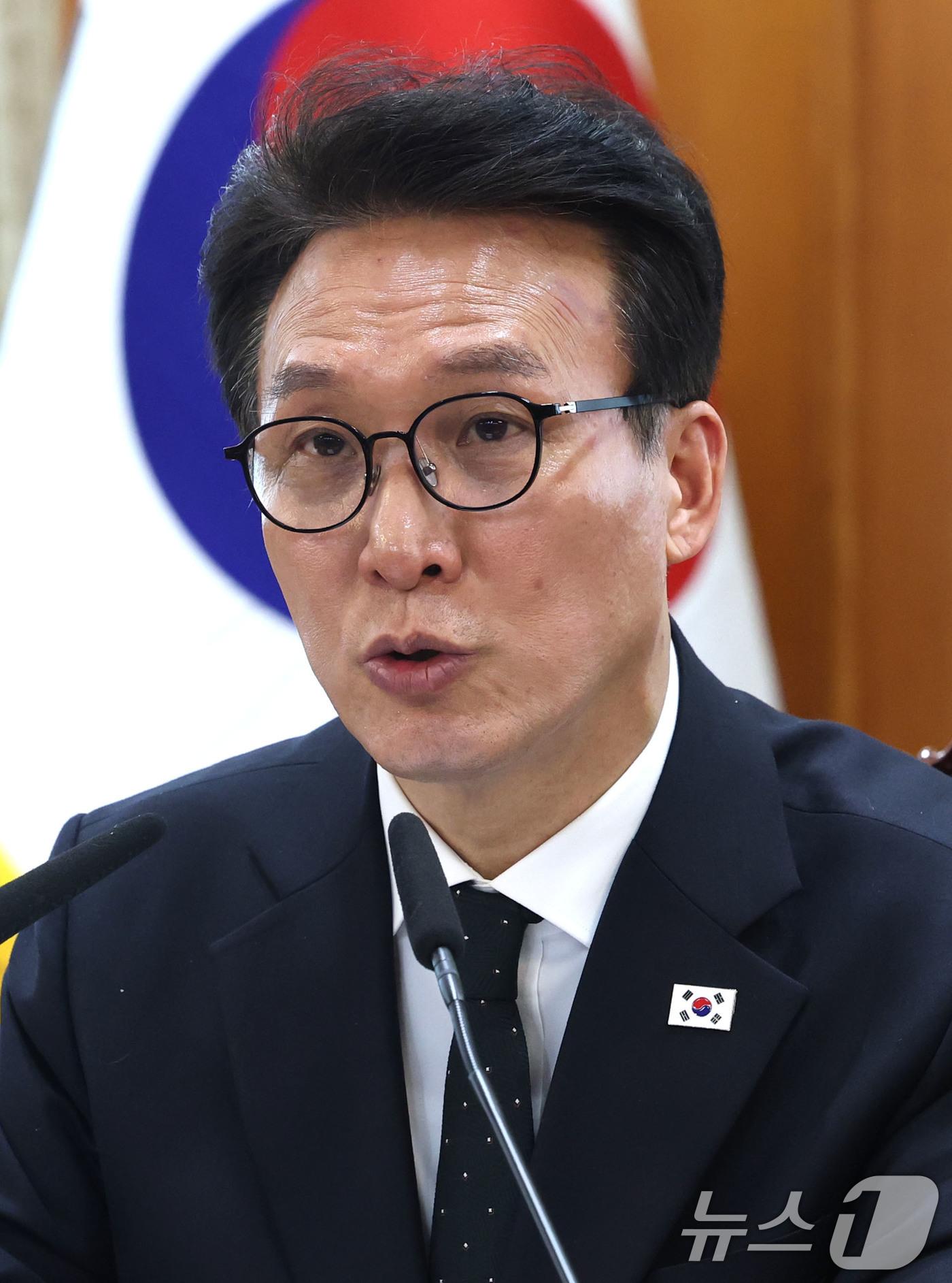 (서울=뉴스1) 이광호 기자 = 김민석 국무총리가 29일 오후 서울 종로구 정부서울청사에서 열린 비상경제본부회의에서 발언하고 있다. 2026.3.29/뉴스1