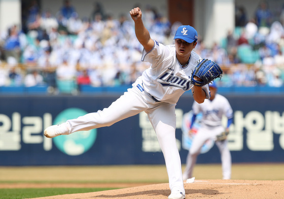 역투하는 삼성 최원태