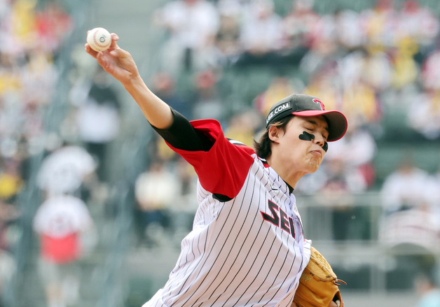 역투 펼치는 임찬규