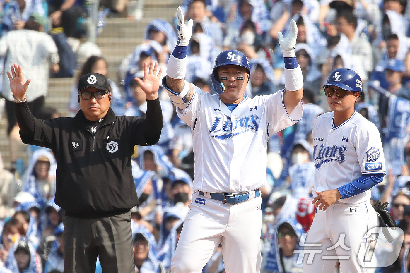 (대구=뉴스1) 공정식 기자 = 29일 오후 대구 삼성라이온즈파크에서 열린 프로야구 '2026 신한 SOL KBO리그' 롯데 자이언츠와 삼성 라이온즈의 경기, 5회말 선두타자로 나 …