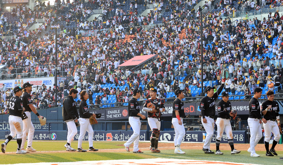KT, 개막 2연승으로 시즌 시작