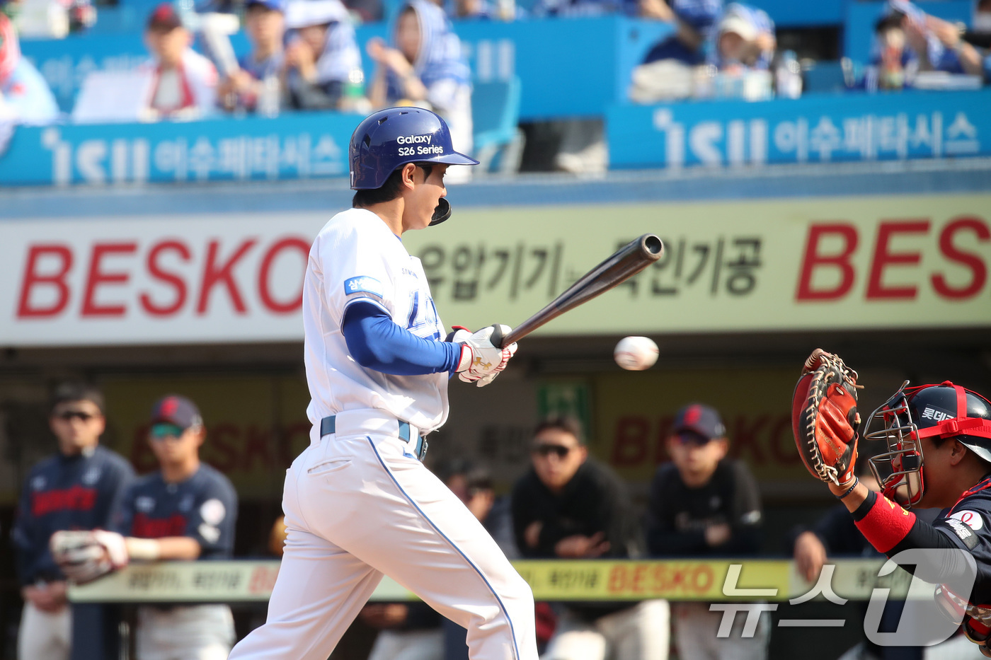 (대구=뉴스1) 공정식 기자 = 29일 오후 대구 삼성라이온즈파크에서 열린 프로야구 '2026 신한 SOL KBO리그' 롯데 자이언츠와 삼성 라이온즈의 경기, 삼성 5회말 2사 만 …