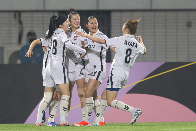 수원FC위민, AWCL서 우한에 4-0 완승…내고향축구단과 4강전