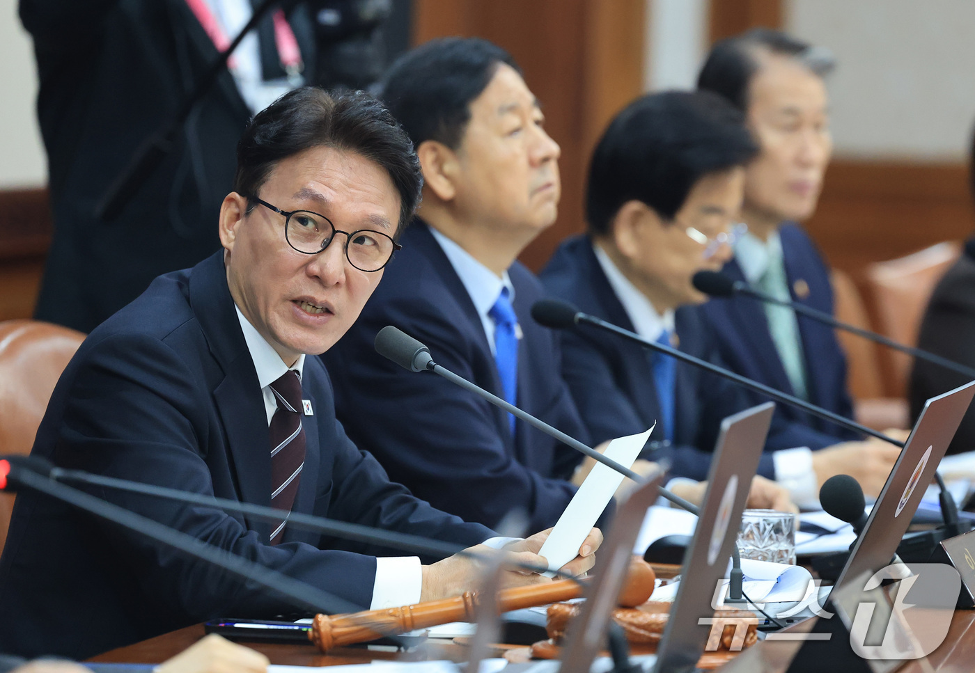 (서울=뉴스1) 임세영 기자 = 김민석 국무총리가 3일 서울 종로구 정부서울청사에서 열린 국무회의에서 모두발언을 하고 있다. 2026.3.3/뉴스1