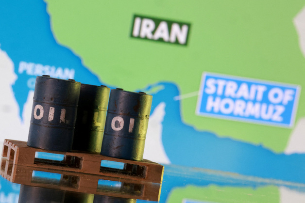 "UAE·카타르, '이란 전쟁 조기 종결' 물밑 작업…연합 구축 모색"