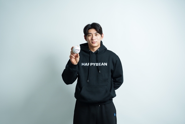 이정후, 올해 안타 1개당 10만원 기부…장애어린이 치료 지원