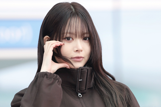 홍은채, 사랑스러운 볼 하트