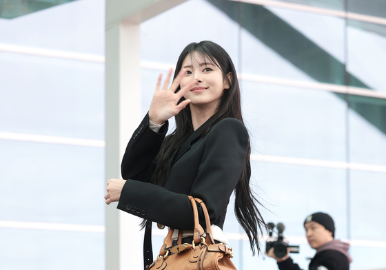 안나, 나 홀로 화보 인생