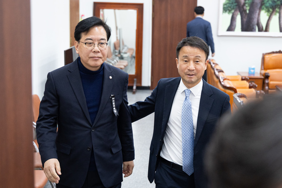 'TK통합법' 평행선…송언석 "與 몽니" 한병도 "충남·대전도 해야"