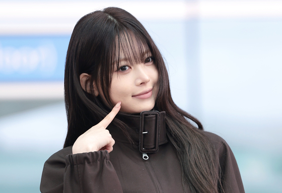 르세라핌 홍은채, 볼 콕 플러팅