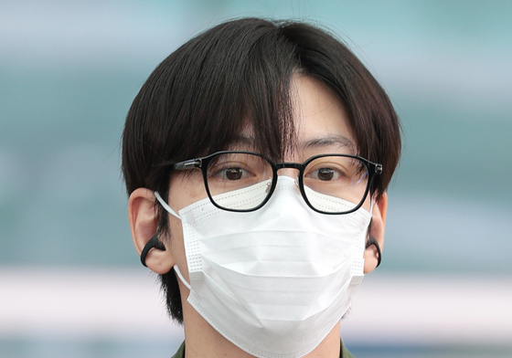 지창욱, 마스크 뚫고 나오는 멋짐