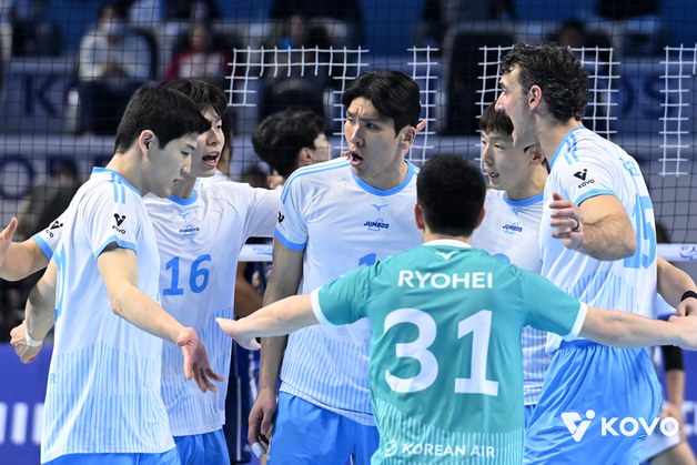 강력한 '뎁스의 힘'…대한항공, 2년 만의 정규 우승 보인다[V리그포커스]