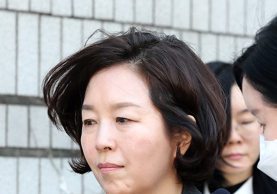 김경, 오늘 구속 갈림길