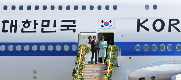 필리핀 도착한 이재명 대통령