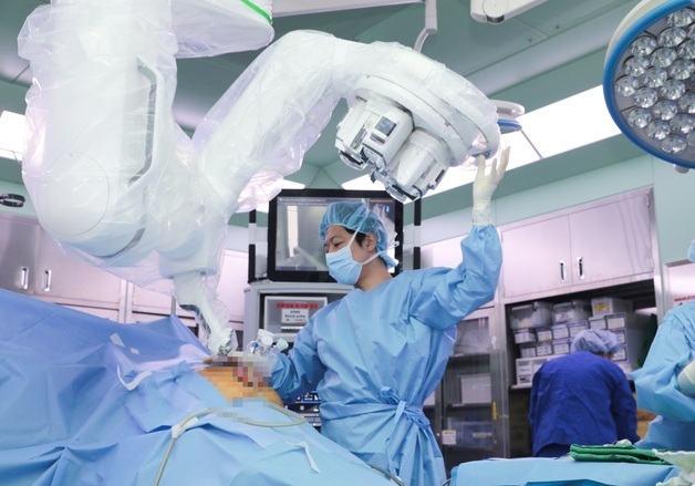이정민 한림동탄성심병원 외과 교수, 다빈치 담낭절제술 500건 달성