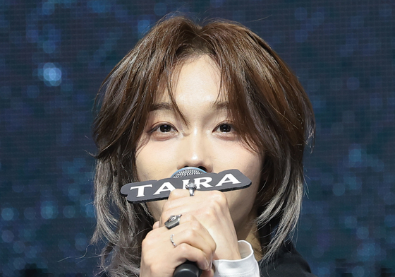 데뷔 소감 말하는 튜넥스 타이라