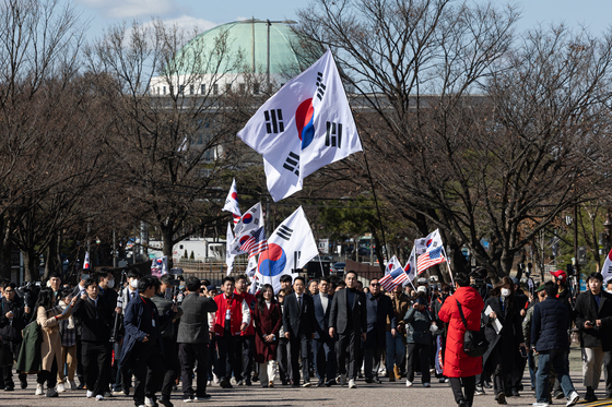 장동혁 대표, 국회 나와 청와대로