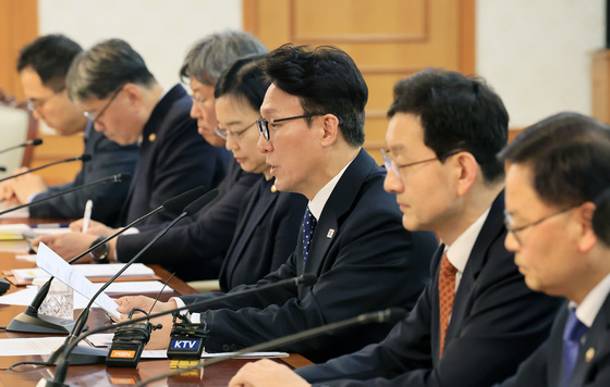 모두발언하는 김민석 총리