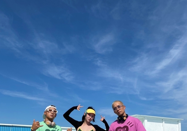 마이티 마우스, '랄랄라' 자체 리메이크…브브걸 민영 피처링