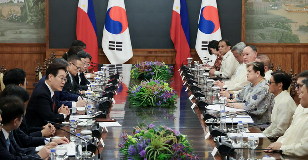 한·필리핀 확대회담 발언하는 이재명 대통령