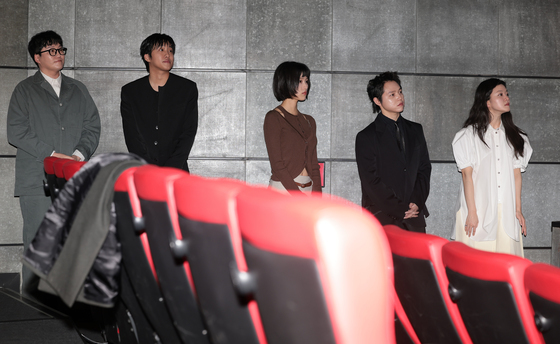 '극장의 배우들'