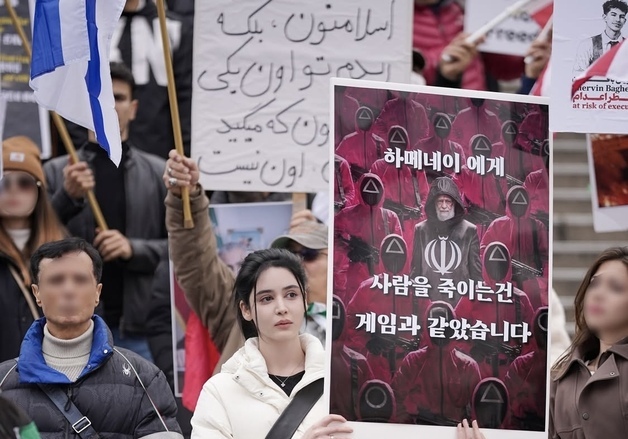 미스 이란 "전쟁은 기쁘지 않지만…하메네이 없는 세상에 해방감"