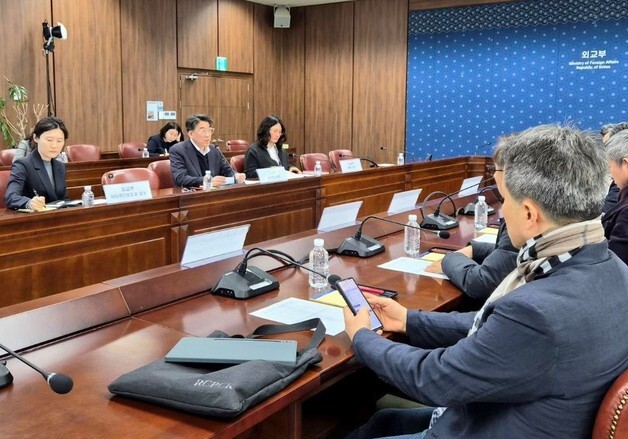 외교부, 중동 정세 대응 안전간담회…여행업계·선교단체와 협의