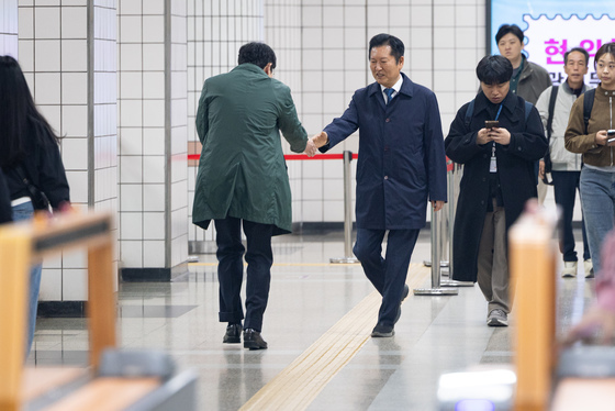 정청래, 선거운동 첫 후보 지원 동작구 류삼영…"당 모든 지원"