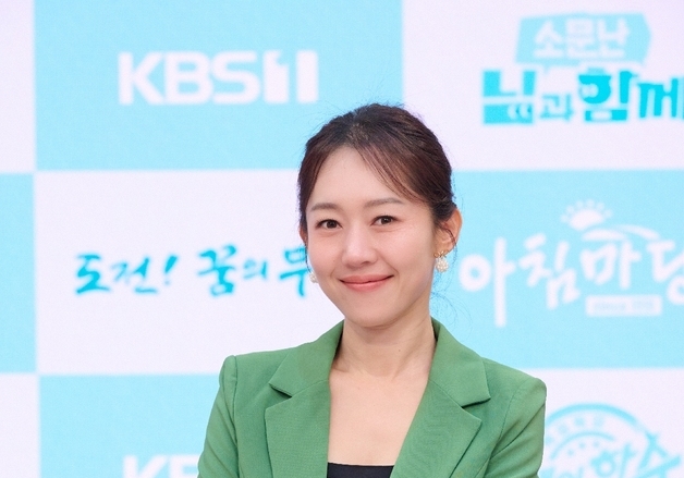'아침마당' 엄지인 "'엄영자' 부캐릭터 도전, KBS여서 못한 말도 하고파" [N현장]