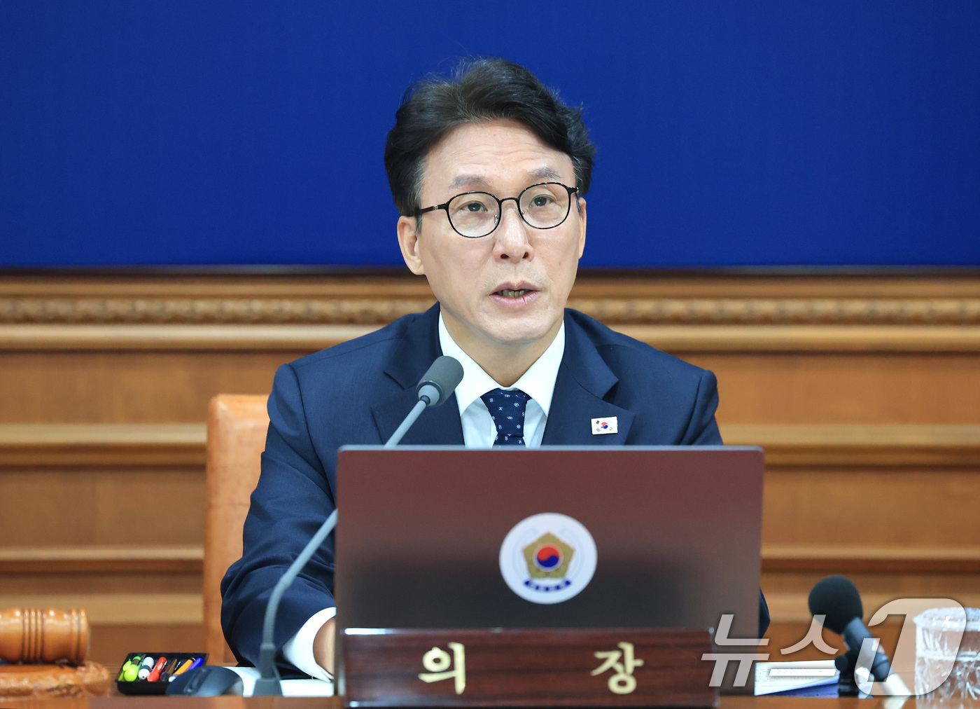 (서울=뉴스1) 임세영 기자 = 김민석 국무총리가 30일 서울 종로구 정부서울청사에서 열린 임시 국무회의에서 모두발언을 하고 있다. 2026.3.30/뉴스1