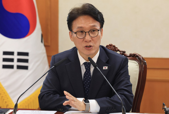 내년 예산안 지침 국무회의 의결…金총리 "역대급 지출 구조조정"(종합)